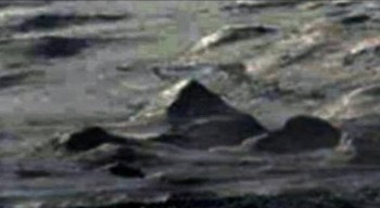 pyramid on mars