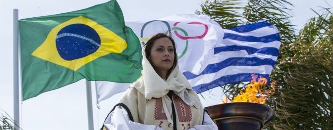 Για πρώτη φορά σε τελετή έναρξης Ολυμπιάδας δεν έγινε έπαρση ελληνικής σημαίας