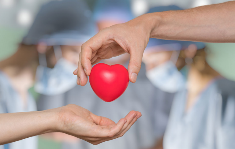 ΕΛΛΑΔΑ:Το παγκόσμιο φυτώριο ανθρωπίνων οργάνων και ιστών, τώρα και με νόμο!