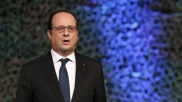 Ολάντ: «Σε κατάσταση έκτακτης οικονομικής ανάγκης» η Γαλλία