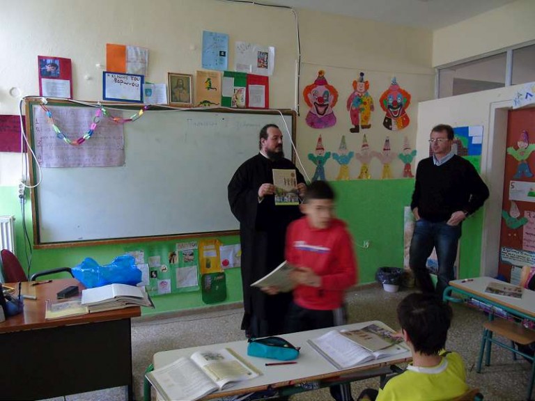 Απαγορεύθηκαν από το Υπουργείο Παιδείας οι ομιλίες ιερέων στα Σχολεία!!!