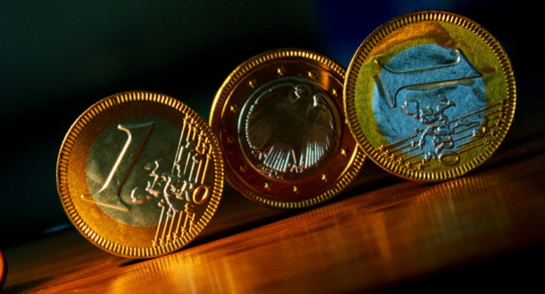 Γερμανοί: «Έξω από το ευρώ όποιος δεν παραδίδει την κυριαρχία του!»