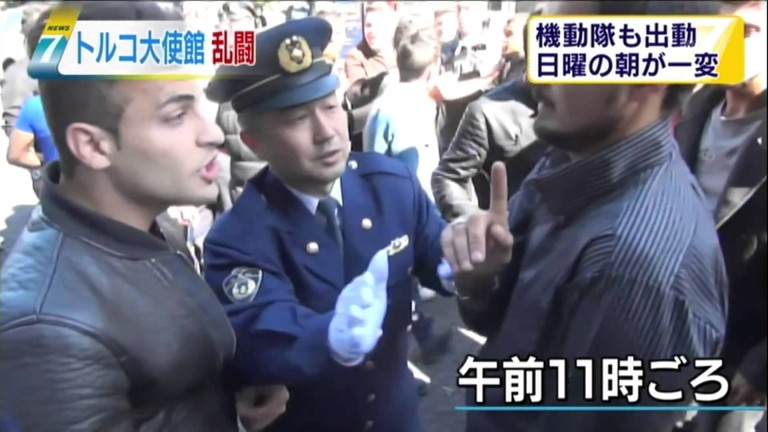 ΠΗΓΑΝ ΝΑ ΕΠΙΒΑΛΛΟΥΝ ΙΣΛΑΜ ΚΑΙ ΣΤΗΝ ΙΑΠΩΝΙΑ ΚΑΙ… ΔΕΙΤΕ ΤΙ ΕΓΙΝΕ!ΒΙΝΤΕΟ