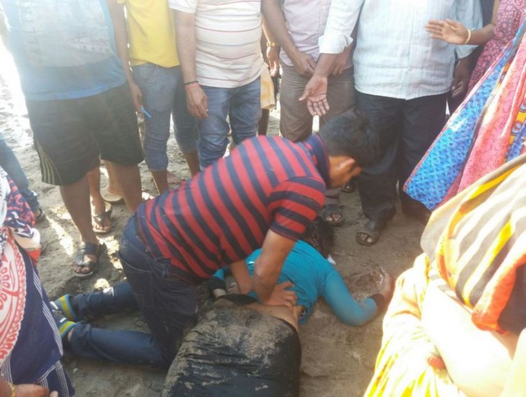 Τραγωδία χωρίς τέλος: Παλιρροϊκό κύμα παρέσυρε στο θάνατο δεκάδες φοιτητές