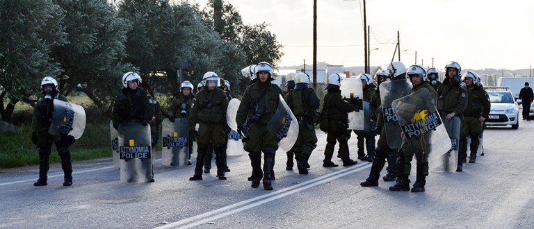 Ε ρε γλέντι που έχουν στήσει στο Πύλι….. οπα !!