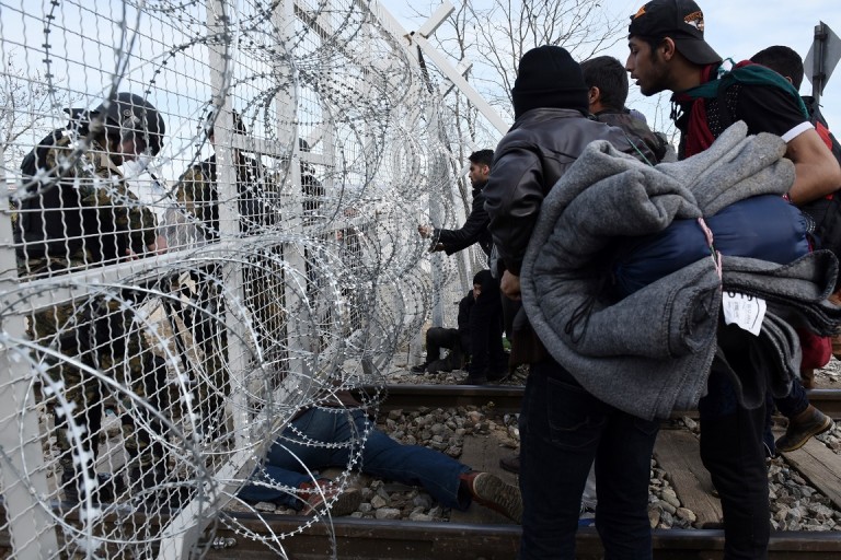 Kλειστά σύνορα με την Ελλάδα έως το τέλος του 2016 αποφάσισαν τα Σκόπια