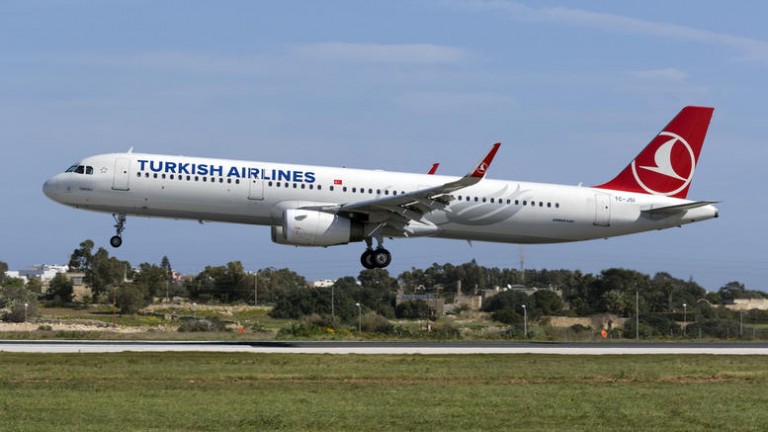 Συναγερμός στο αεροδρόμιο του Αννόβερου για βόμβα σε τουρκικό αεροσκάφος