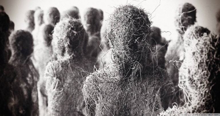 Της παρακμής ακολουθεί η καταστροφή