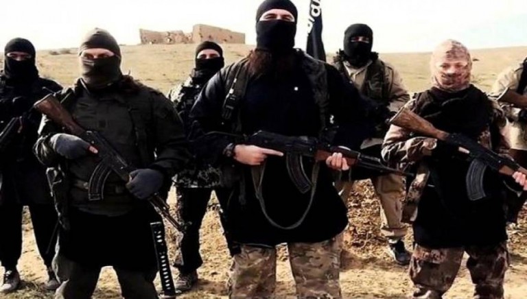 Το τέρας «αυτοκανιβαλίζεται»: H ISIS σκοτώνει δικούς της για να αφαιρεί τα όργανά τους και να τα πουλά στη μαύρη αγορά