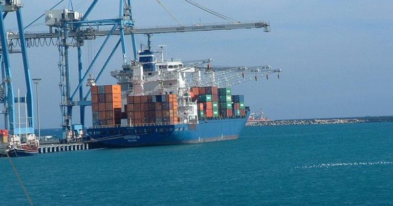 Συνεχίζονται οι κινητοποιήσεις των λιμενεργατών στα λιμάνια – Τις επόμενες μέρες θα εμφανιστούν οι πρώτες ελλείψεις