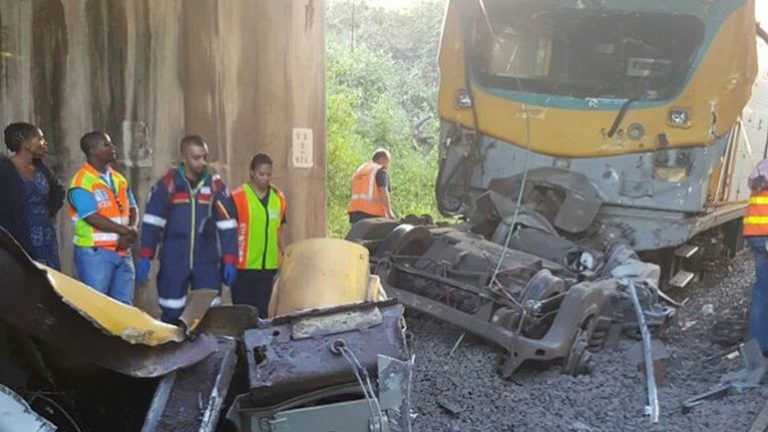 80 τραυματίες μετά από σύγκρουση τρένων στη Νότιο Αφρική