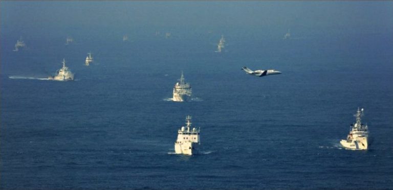 Οι ΗΠΑ αποστέλλουν περισσότερα πολεμικά πλοία στην Ανατολική Θάλασσα της Κίνας προκαλώντας  την οργή του Πεκίνου