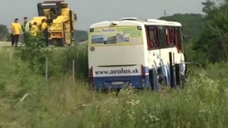 Πολύνεκρο δυστύχημα με τουριστικό λεωφορείο που επέστρεφε από Κέρκυρα