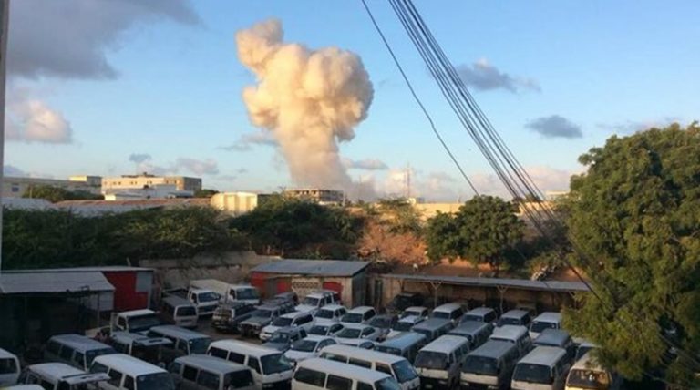 Φονική επίθεση σε ξενοδοχείο στη Σομαλία