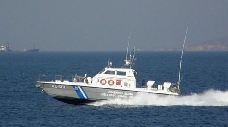 Μεγάλη επιχείρηση διάσωσης για ναυάγιο με μετανάστες ανοιχτά της Κρήτης