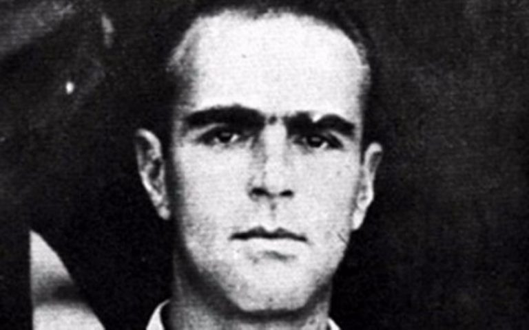 Ήταν συνεργάτης των ΝΑΖΙ; Η σκοτεινή περίοδος του Κων/νου Καραμανλή και το ξεχασμένο σκάνδαλο Μέρτεν που συγκλόνισε την Ελλάδα