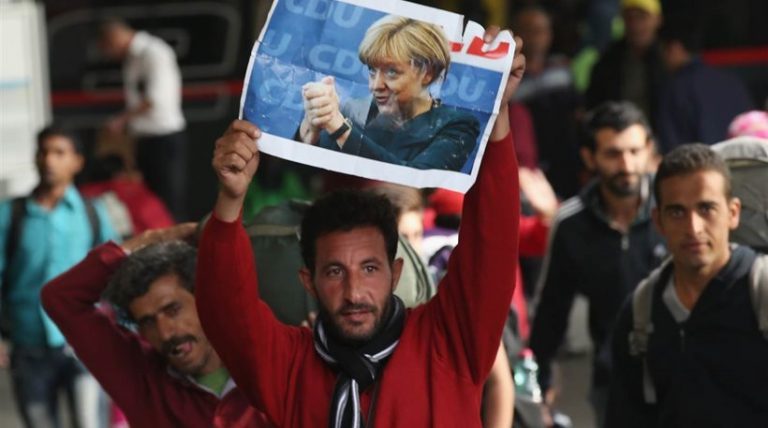 Γερμανία: Ο στρατός εκπαιδεύει 100 Σύρους πρόσφυγες