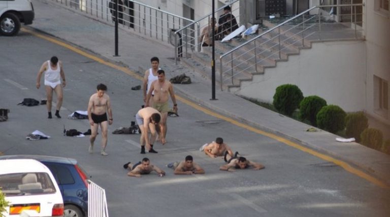 «Πογκρόμ» από τον Ερντογάν: Ξήλωσε 6.000 στρατιωτικούς και δικαστικούς