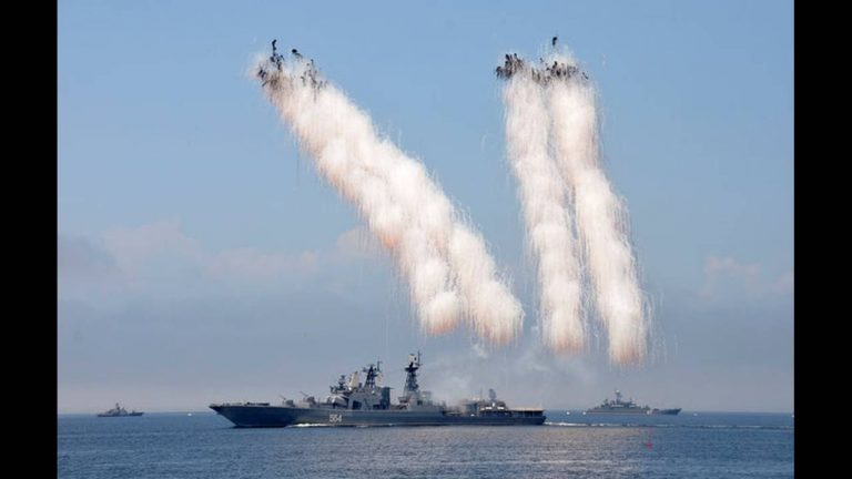 Oι τούρκοι έχουν και ΠΥΡΗΝΙΚΑ κόλλυβα στο ζωνάρι τους.