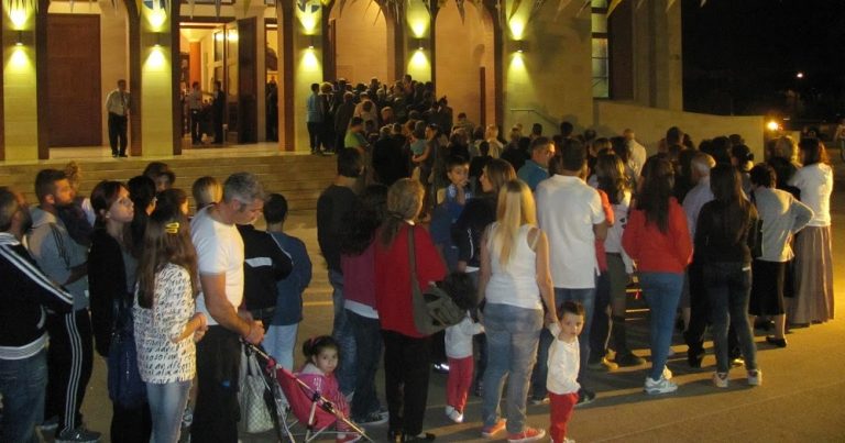 Εκκλησία, ναρκωτικά, βίζιτες και επιθέσεις μπορούν να συνδυαστούν;