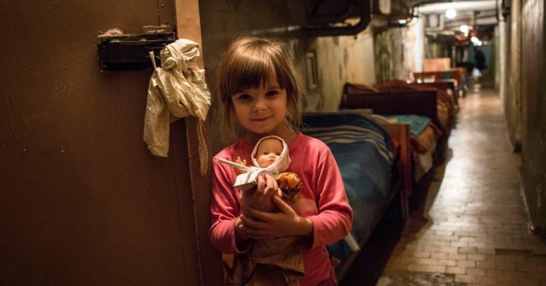 ΈΚΤΑΚΤΟ: Ανοίγουν μαζικά τα καταφύγια στην Αν.Ουκρανία – Επικίνδυνη συγκέντρωση δυνάμεων στην περιοχή