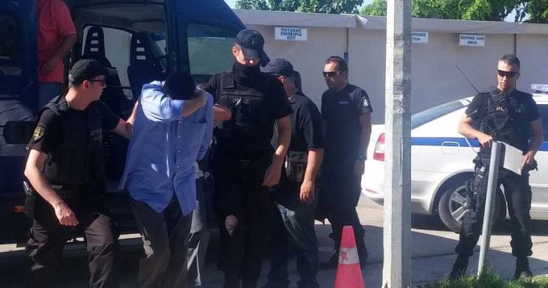 ΕΚΤΑΚΤΟ ! Ετοιμαζόμαστε να παραδώσουμε στην Άγκυρα τους οχτώ στρατιωτικούς που διέφυγαν μετά το πραξικόπημα;