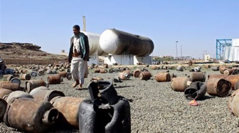 Υεμένη: Σφαγή στο ‘Αντεν – Τουλάχιστον 60 νεκροί σε επίθεση αυτοκτονίας