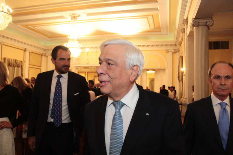 ΣΑΜΑΡΑΣ VS ΚΑΡΑΜΑΝΛΗ ΚΑΙ ΣΤΟ ΒΑΘΟΣ ΝΙΚΟΛΑΟΣ