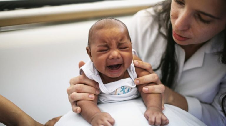 Ανακάλυψη σοκ: Ο ιός Ζίκα μπορεί να μολύνει τα μάτια και να μεταδοθεί μέσω δακρύων!