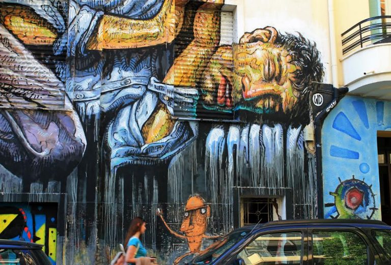 Τα Εξάρχεια μετατρέπονται στο μεγαλύτερο hot spot της Αττικής, αν όχι της Ελλάδας