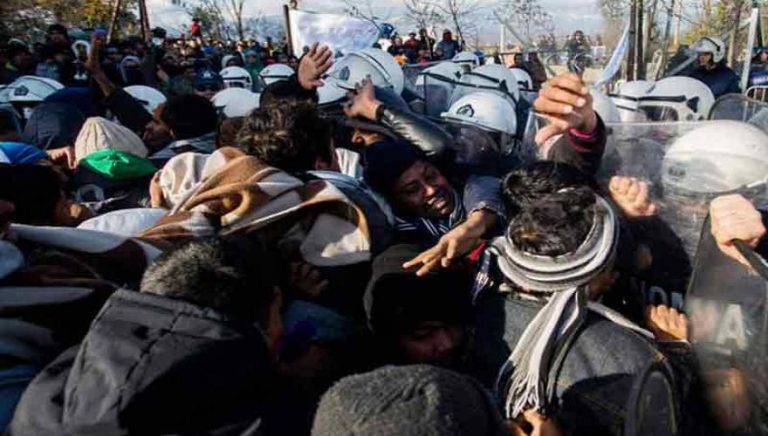 Έκτακτο! Άκυρος ο διαγωνισμός για το πλοίο που θα διέμεναν οι μετανάστες στη Μυτιλήνη – Φοβούνται οι εφοπλιστές για τα πλοία τους και γυρίζουν την πλάτη στις 900.000 ευρώ το μήνα – Έτοιμοι δηλώνουν οι κάτοικοι ακόμα και για μάχη!