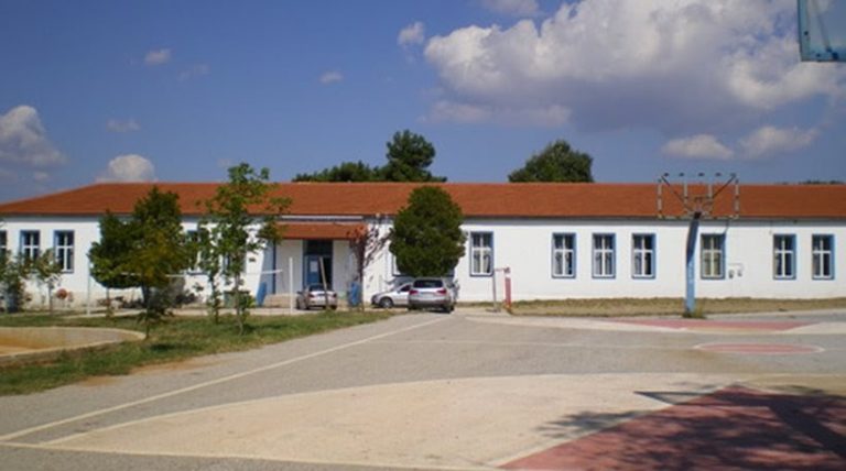 70 δάσκαλοι για τα παιδιά μεταναστών βρέθηκαν ΑΜΕΣΩΣ. Δύο δάσκαλοι για το σχολείο Ασκού όμως τους ψάχνουν ακόμα! ΡΕΖΙΛΙΔΕΣ ΥΠΟΥΡΓΟΙ ΡΕΖΙΛΙΚΙΑ ΠΡΑΓΜΑΤΑ