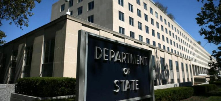 ΜΗΝ ΠΑΤΕ ΕΥΡΩΠΗ ΤΑ ΧΡΙΣΤΟΥΓΕΝΝΑ – Η ταξιδιωτική οδηγία του Στέιτ Ντιπάρμεντ στους Αμερικανούς