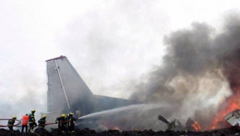 Συνετρίβη αεροσκάφος με 70 επιβάτες στην Κολομβία