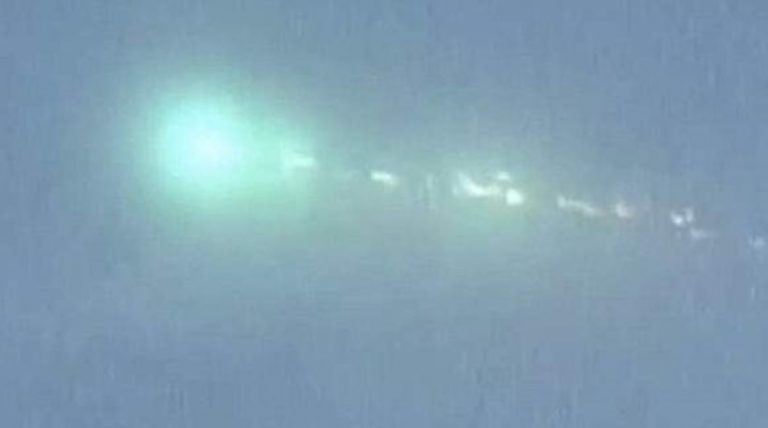 Μυστηριώδης πράσινη βολίδα εμφανίστηκε στον ουρανό της Ιαπωνίας