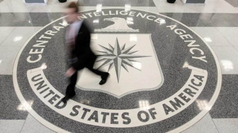 Η CIA προειδοποιεί τον Τραμπ: Η ακύρωση της συμφωνίας με το Ιράν θα είναι “η απόλυτη τρέλα”