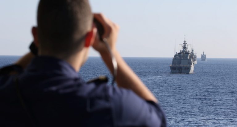 Σήμα κινδύνου προς Ένοπλες Δυνάμεις, ΦΥΛΑΞΤΕ ΤΑ ΘΑΛΑΣΣΙΑ ΣΥΝΟΡΑ!!!