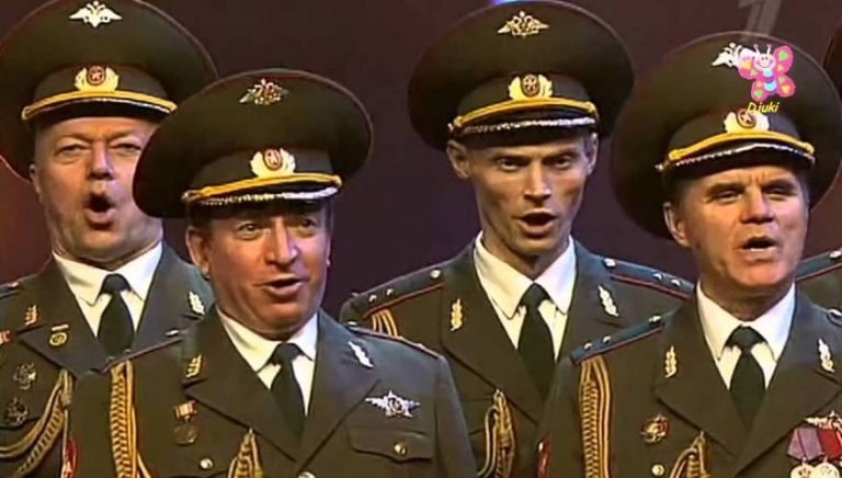 ΘΡΗΝΟΣ ΣΤΗ ΡΩΣΙΑ ΓΙΑ ΤΟΥΣ ΑΔΙΚΟΧΑΜΕΝΟΥΣ ΜΟΥΣΙΚΟΥΣ Ποια ήταν η διάσημη ρωσική ορχήστρα Αλεξάντροφ που «ξεκληρίστηκε» στη μοιραία πτήση (βίντεο)