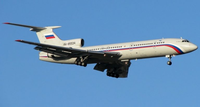 ΕΚΤΑΚΤΟ: Βίντεο-ντοκουμέντο με το ρωσικό αεροσκάφος Tu-154 να εκρήγνυται στον αέρα!