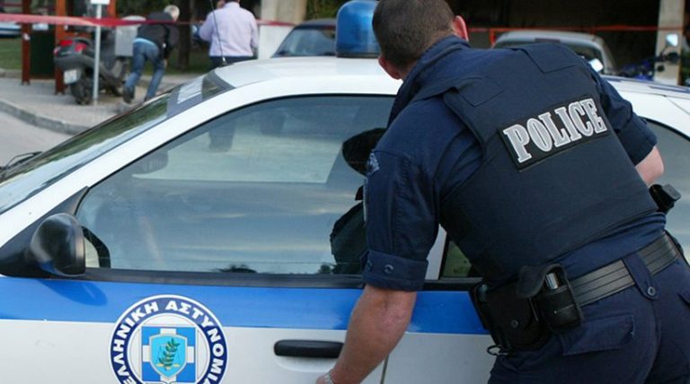 Έπιασαν Τούρκους με κλεμμένα και πλαστά έγγραφα