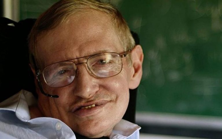 Στίβεν Χόκινγκ: Γιατί βρισκόμαστε στην πιο επικίνδυνη στιγμή στην εξέλιξη της ανθρωπότητας