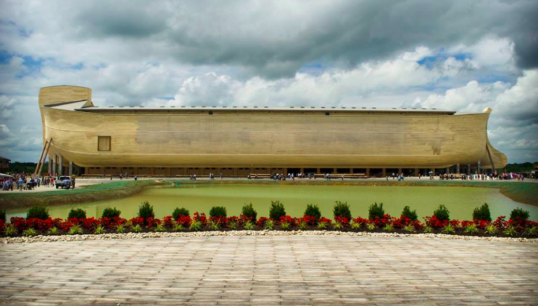 Η ΕΠΑΝΕΜΦΑΝΙΣΗ ΤΗΣ ΚΙΒΩΤΟΥ ΤΟΥ ΝΩΕ ΣΤΟ ΚΕΝΤΑΚΙ ΤΩΝ ΗΠΑ (Βίντεο)
