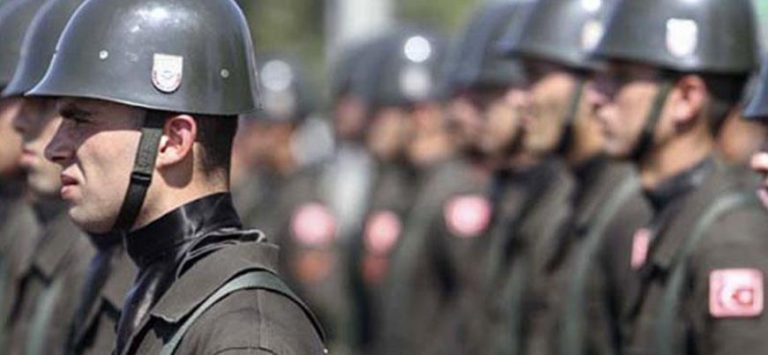 ΤΙ ΣΥΜΒΑΙΝΕΙ ΣΤΑ ΚΑΤΕΧΟΜΕΝΑ: Συλλήψεις συνταγματαρχών διέταξε ο Ερντογάν – Eφοδοι σε στρατιωτικές μονάδες και κατοικίες