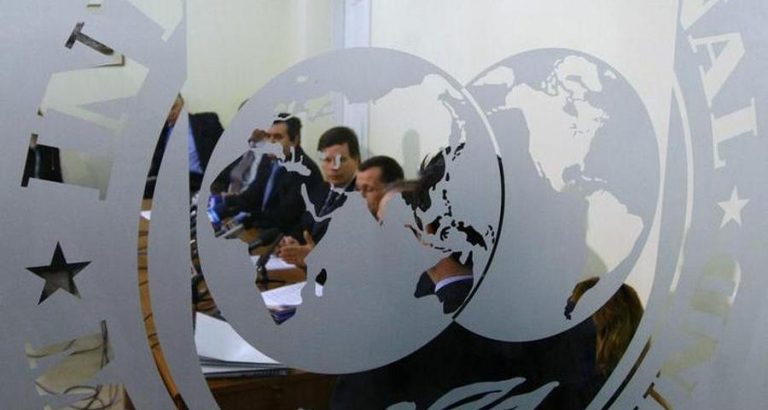 Διχασμένοι οι Διευθυντές του ΔΝΤ για το Ελληνικό Πρόγραμμα – Καμία απόφαση συμμετοχής – Τα λέμε σε ένα χρόνο;