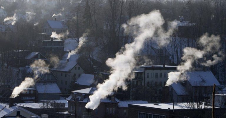 ΗΠΑ: Επιτέλους! Μετά από έναν αιώνα χωρίς φόνους μια μικρή πόλη του Βερμόντ μπορεί να γιορτάσει την «διαφορετικότητά» της. Με έναν φόνο.