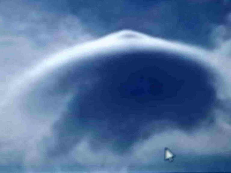 ΟΛΥΜΠΙΑ ΣΚΑΦΗ ΤΗΣ 7ης ΑΠΟΣΤΟΛΗΣ ΕΞΕΡΧΟΝΤΑΙ ΑΠΟ ΤΟΝ ΗΛΙΟ !