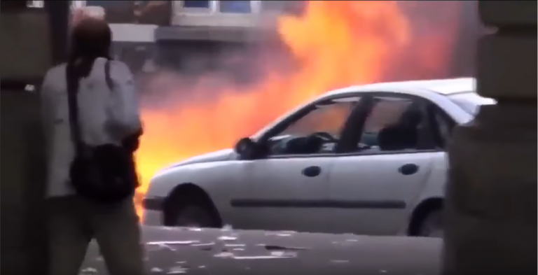 ΤΟ ΚΕΝΤΡΟ ΤΟΥ ΠΑΡΙΣΙΟΥ ΚΑΙΓΕΤΑΙ…ΚΑΝΕΙΣ ΟΜΩΣ ΔΕΝ ΘΑ ΣΑΣ ΤΑ ΔΕΙΞΕΙ