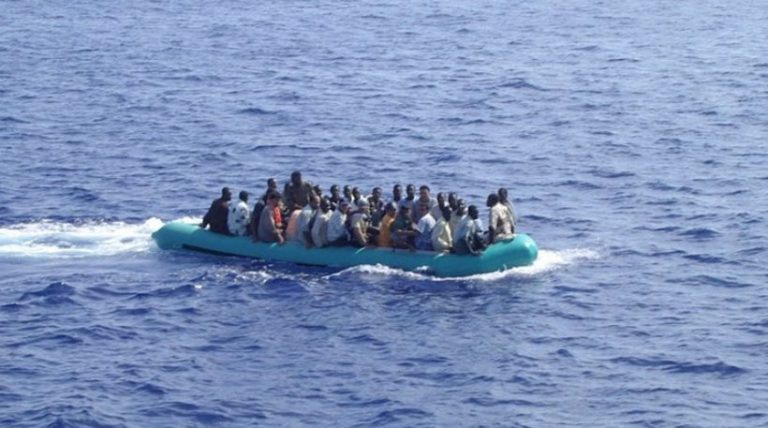 Προσφυγικό: «Ασφυκτιούν» τα νησιά – Πιέζει ο Ερντογάν