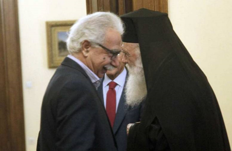 ΠΙΣΩ ΑΠΟ ΤΗΝ “ΚΑΚΟΠΟΙΗΣΗ ΤΟΥ ΠΑΙΔΙΟΥ” ΚΡΥΒΟΝΤΑΙ ΑΠΟΔΟΜΗΤΕΣ ΚΑΙ ΑΠΑΤΕΩΝΕΣ