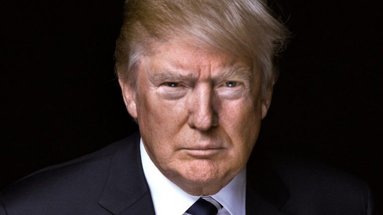 Τραμπ: «Η Ελλάδα βρίσκεται σε άθλια κατάσταση»